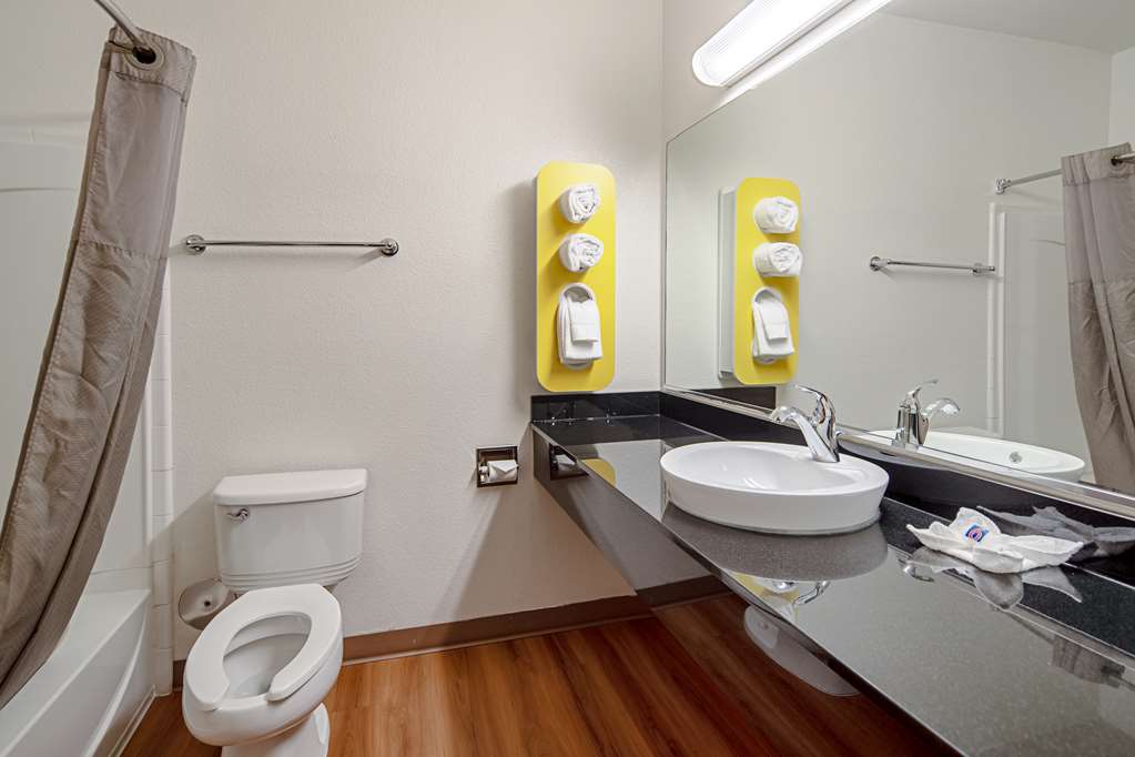 motel 6 anchorage ak midtown