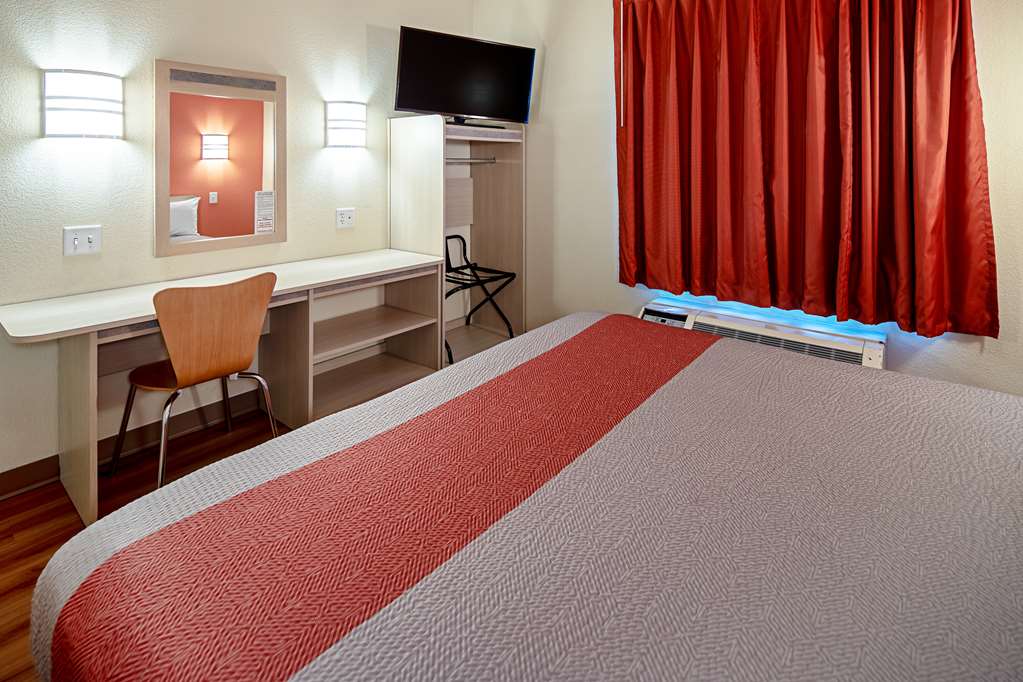 motel 6 anchorage ak midtown