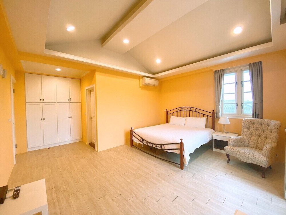 isaalice slip and slide bandb