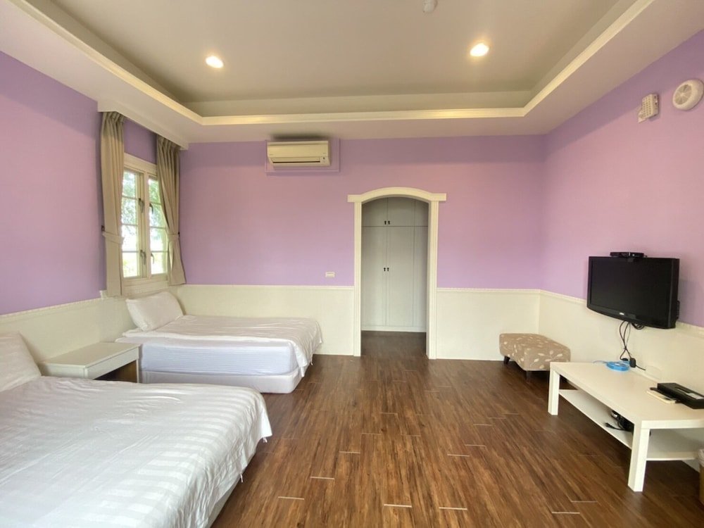 isaalice slip and slide bandb