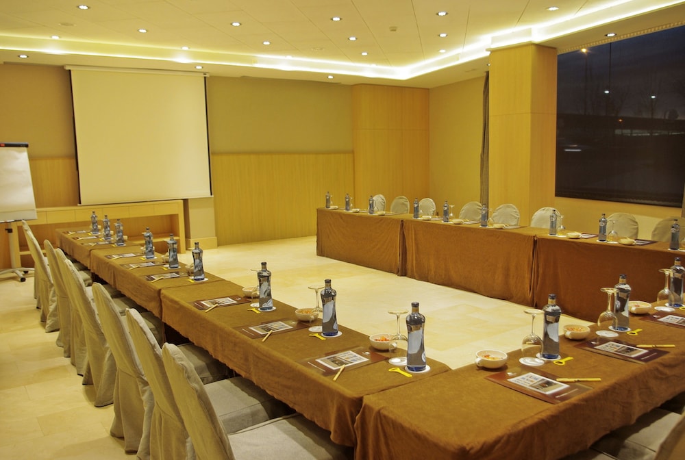 doubletree by hilton hotel girona