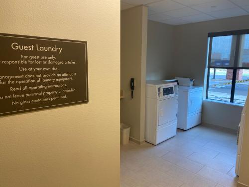 comfort suites midland west