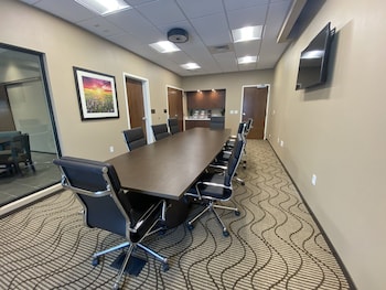 comfort suites midland west