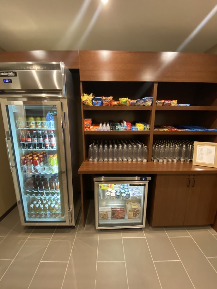 comfort suites midland west