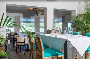 Hotel Sant Roc,Girona>>Calella De Palafrugell,3 star