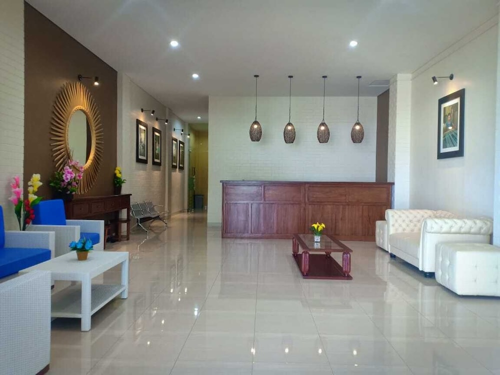 merlin hotel