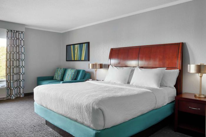 hilton garden inn allentown west