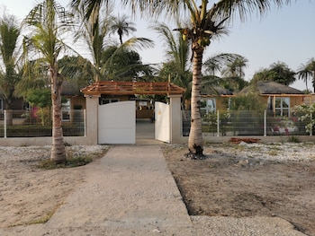 Keur Papaye,Ile De Dionewar Sine Saloum Dionewar,3 star