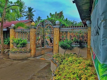 iloilo paraw beach resort