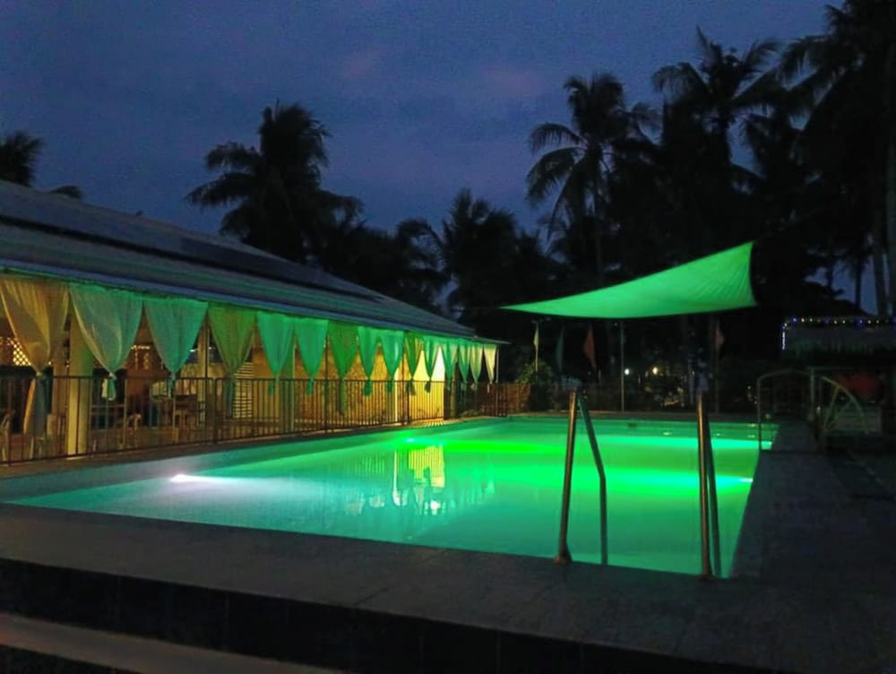 iloilo paraw beach resort