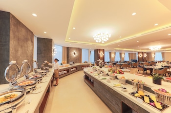 grand vista hanoi