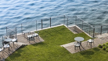 hotel rivalago