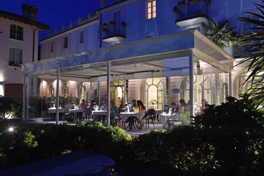 hotel rivalago