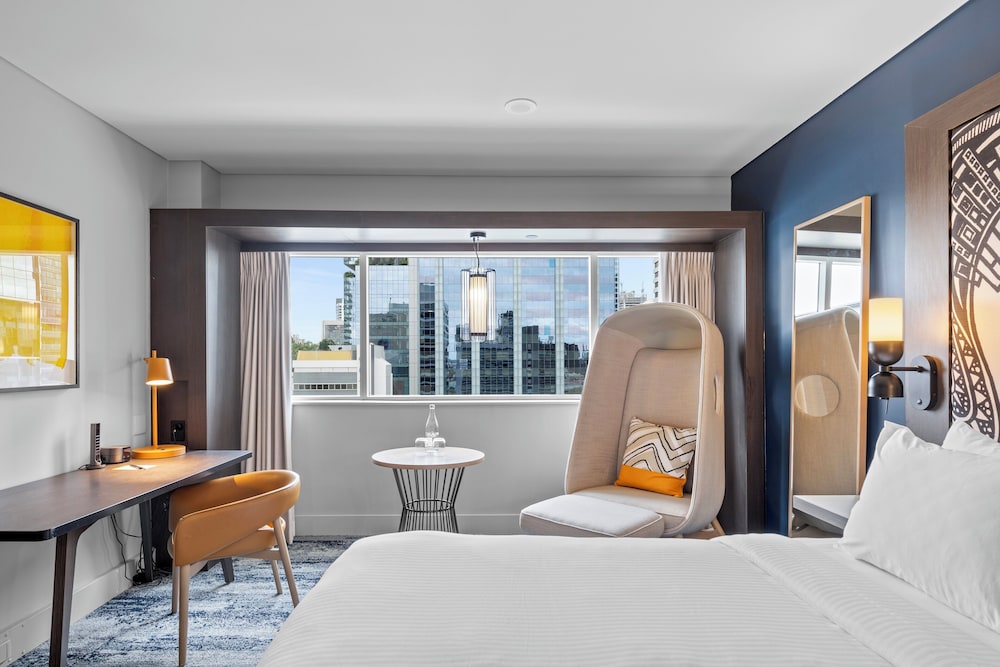voco brisbane city centre by ihg