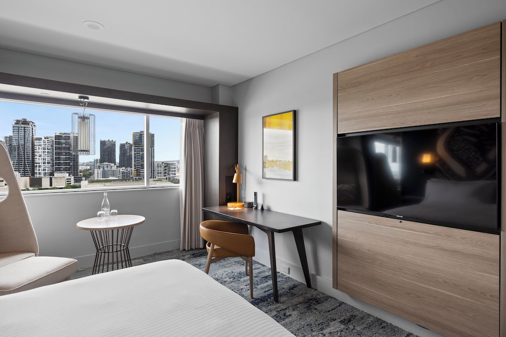 voco brisbane city centre by ihg