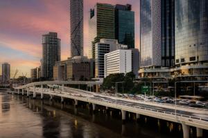 voco brisbane city centre by ihg