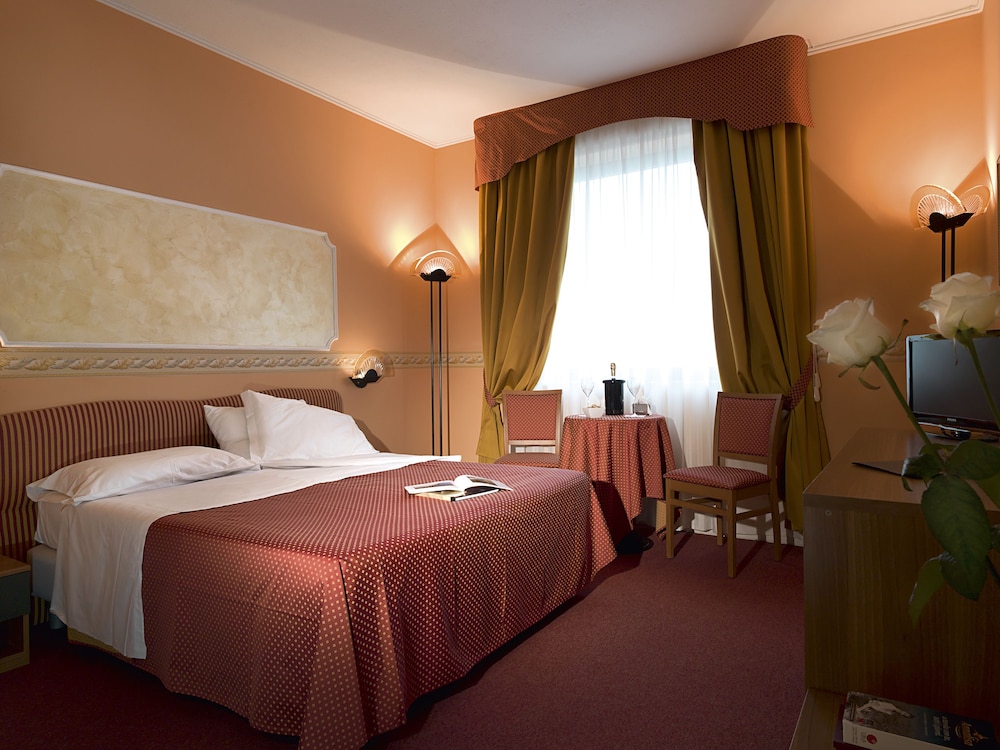 hotel bifi