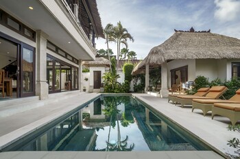 villa opaline by alfred in bali