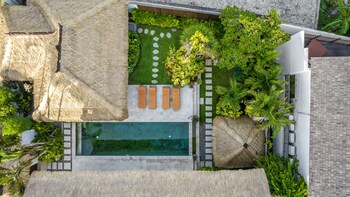 villa opaline by alfred in bali