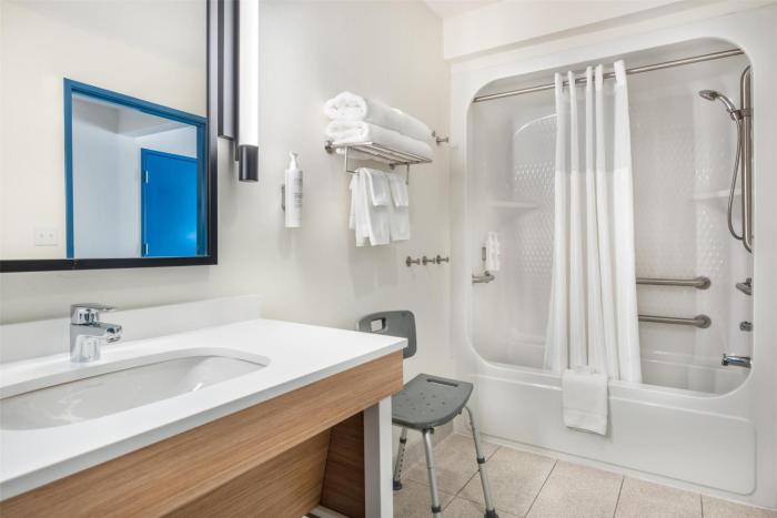 spark by hilton shepherdsville louisville south