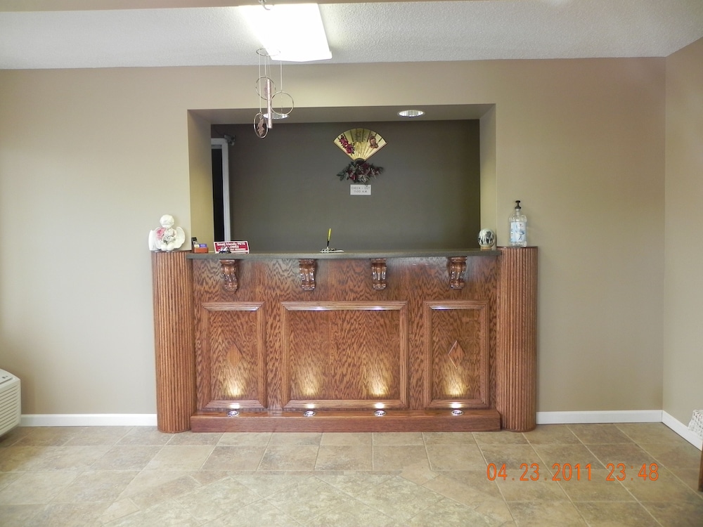 relax inn and suites