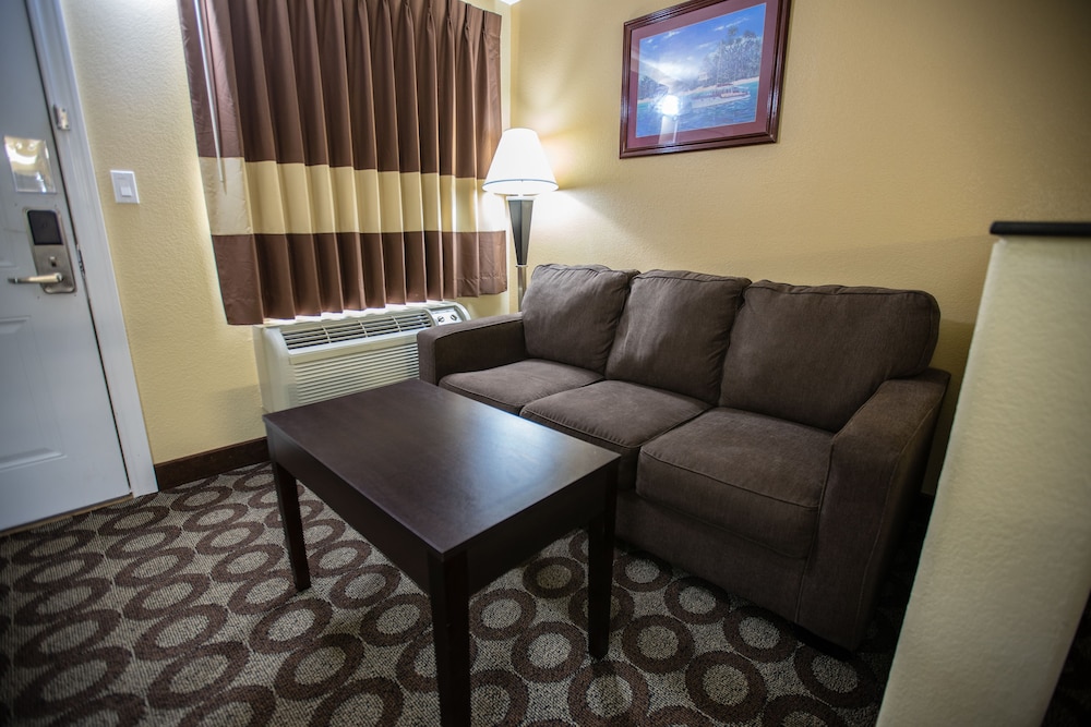 relax inn and suites