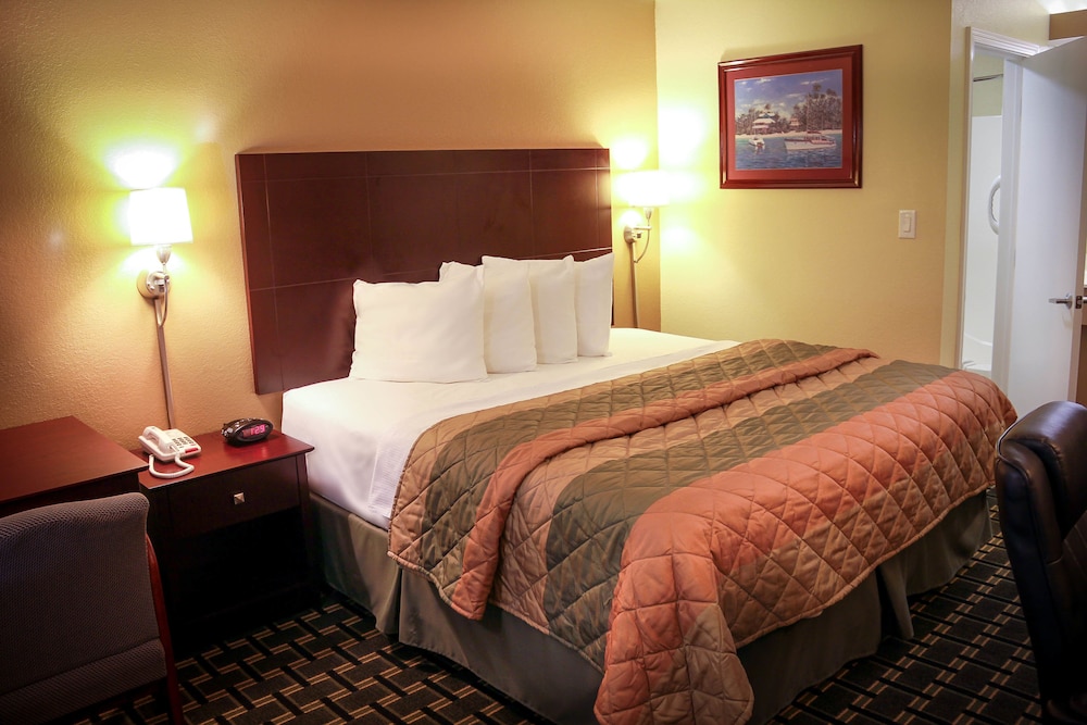relax inn and suites