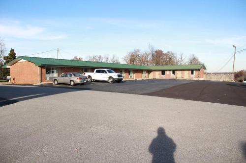 relax inn and suites