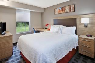 towneplace suites by marriott brookfield