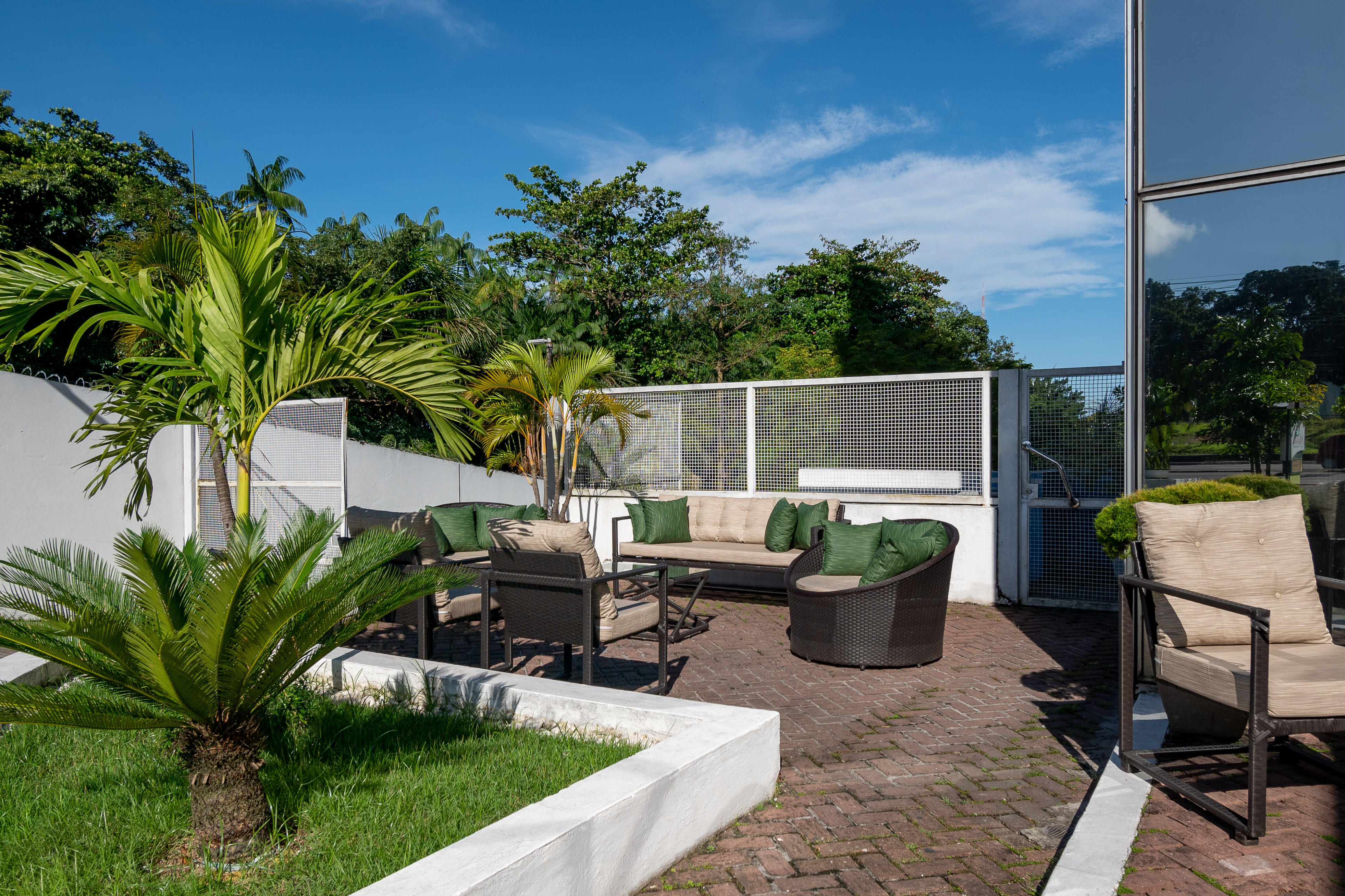 holiday inn manaus by ihg