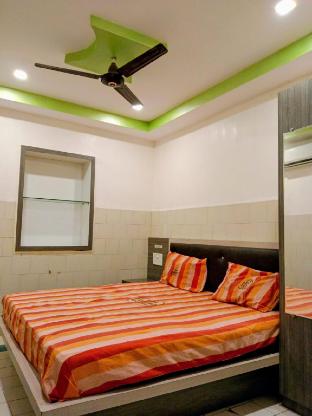 sam galaxy guest house