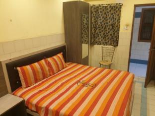 sam galaxy guest house