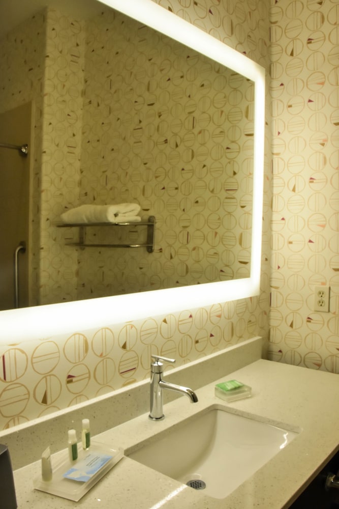 holiday inn brownsville by ihg