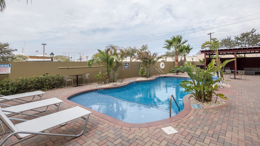 holiday inn brownsville by ihg