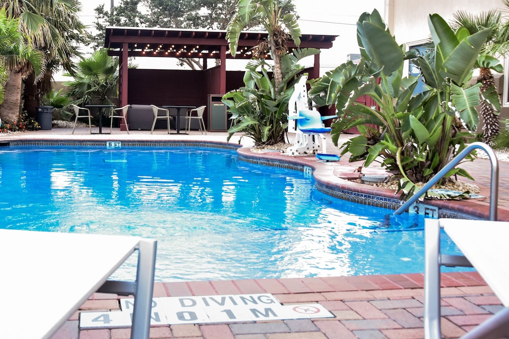 holiday inn brownsville by ihg