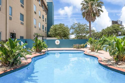 holiday inn brownsville by ihg