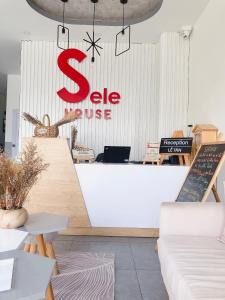 sele house