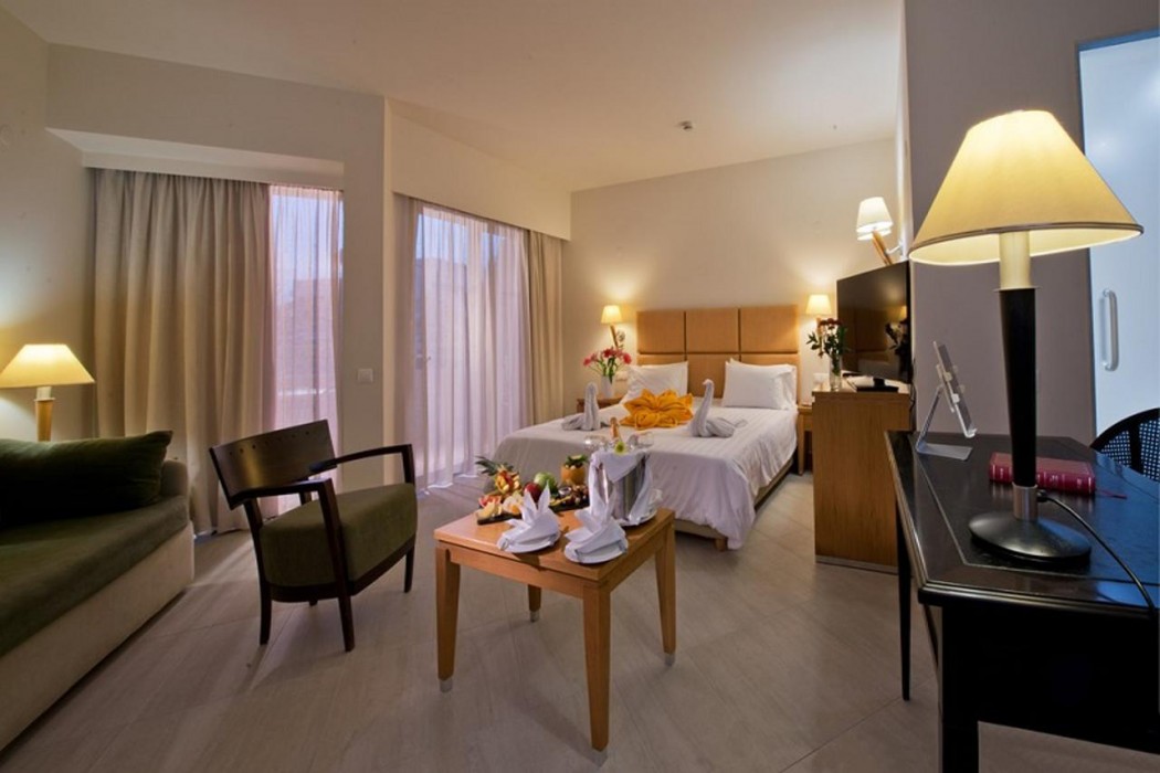 minos hotel