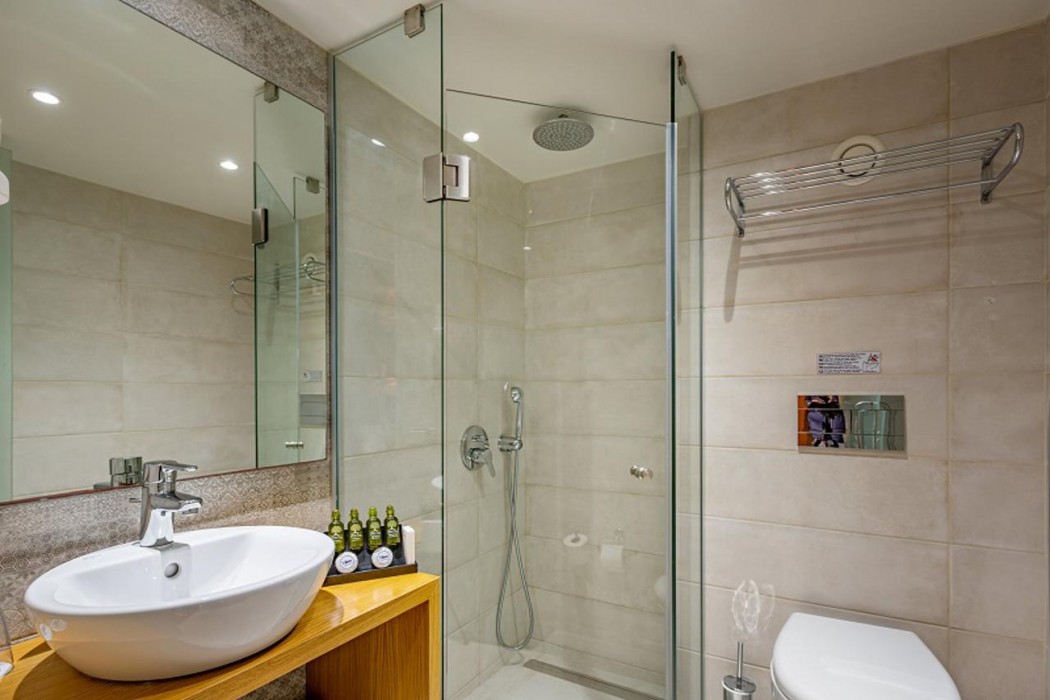 minos hotel
