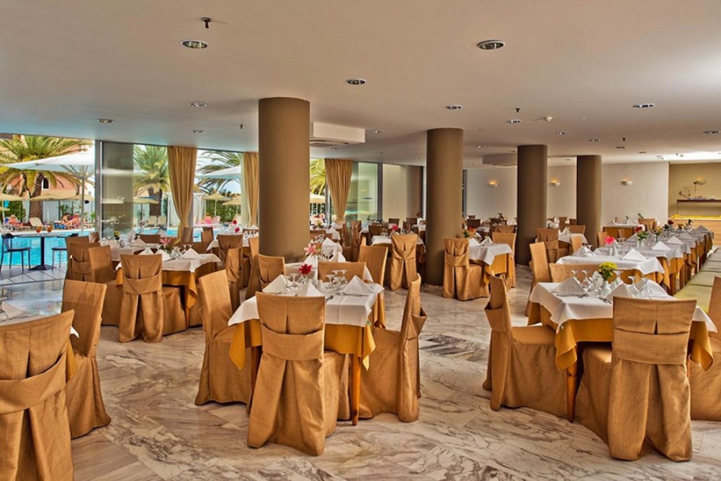minos hotel