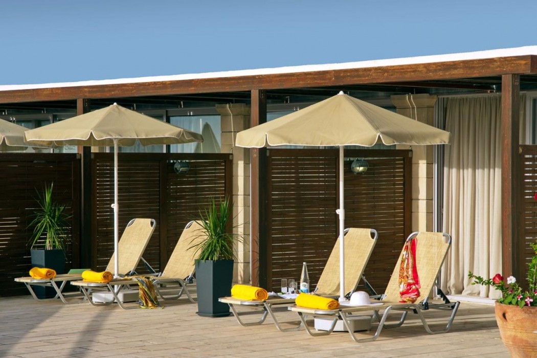 minos hotel