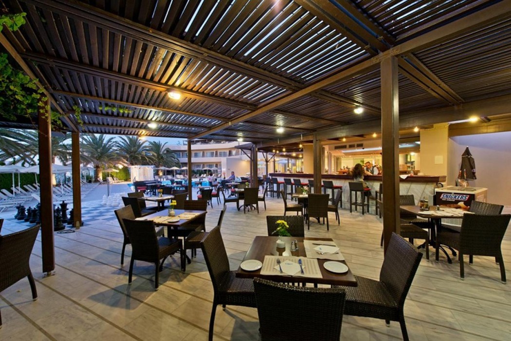 minos hotel