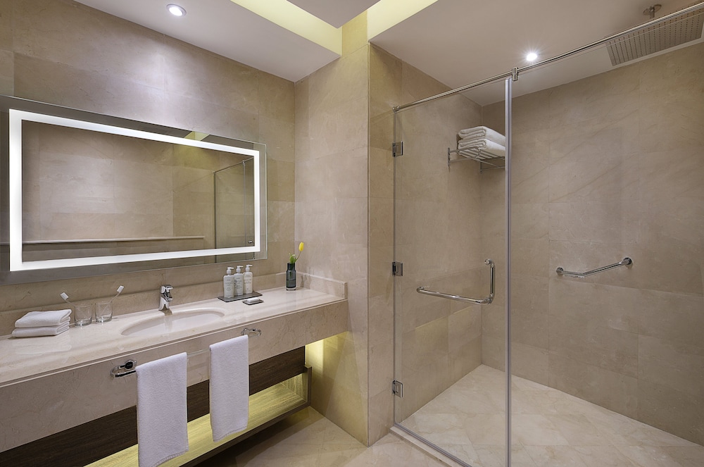 voco al khobar an ihg hotel