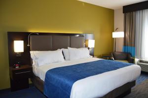 holiday inn express hotel and suites el reno by ihg