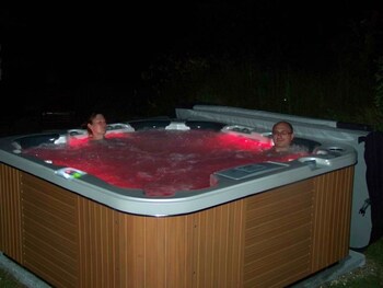 Les Hauts Du Val - Chambres D'hotes,Epone>>Aulnay-Sur-Mauldre,3 star