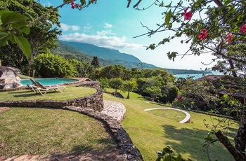 villa galiileu ilhabela