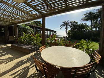 villa galiileu ilhabela
