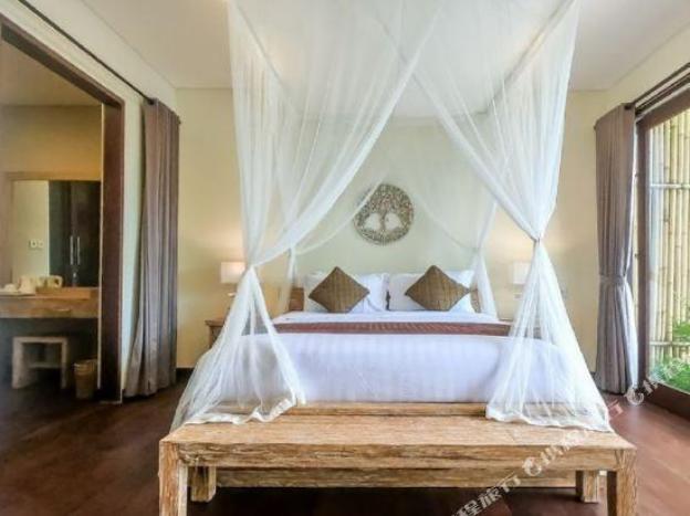 villa atap padi by nagisa bali