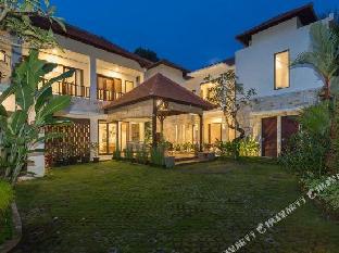 villa atap padi by nagisa bali