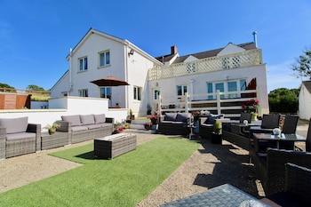 bunny meadows farmhouse